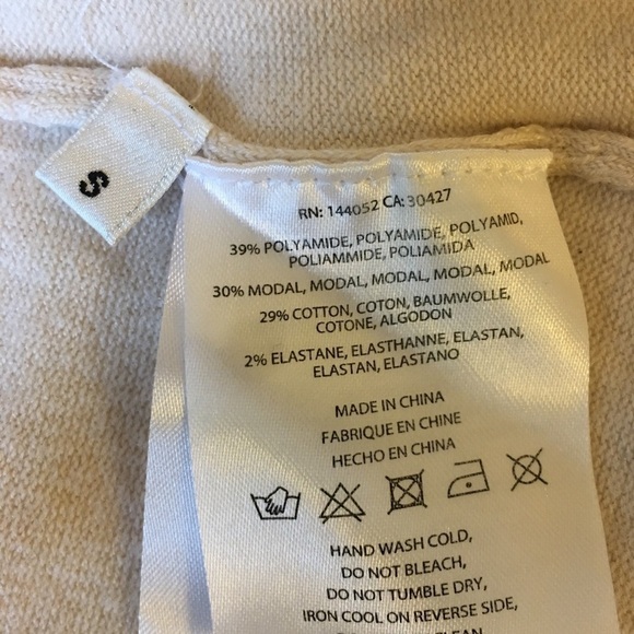 Essentiel Antwerp Sleeveless Top With Fringe - Picture 6 of 6